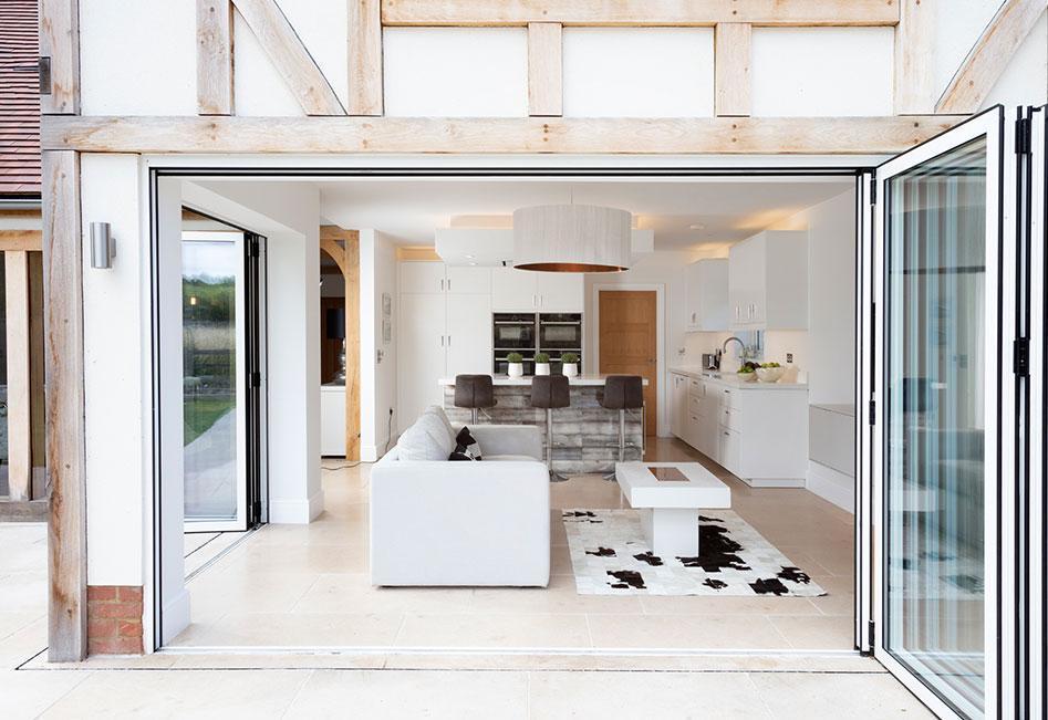 4 Top Tips For An Open-Plan Living Scheme